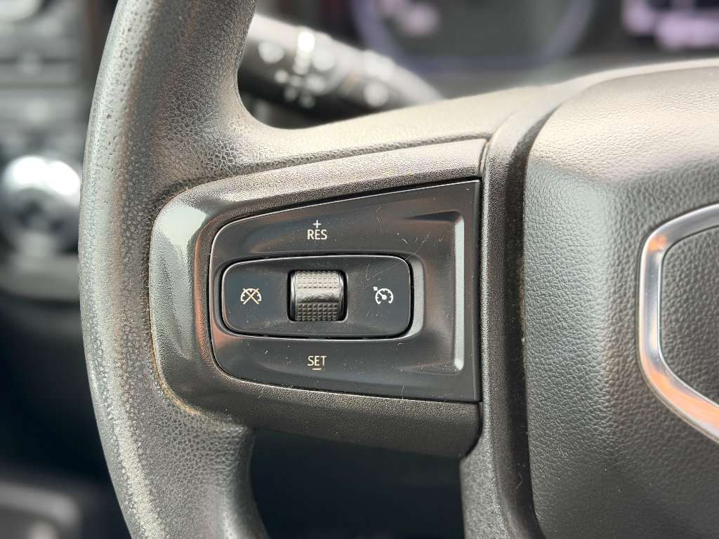 Used 2021 GMC Sierra 2500 4x4 Crew Cab w/ Convenience Package image 9