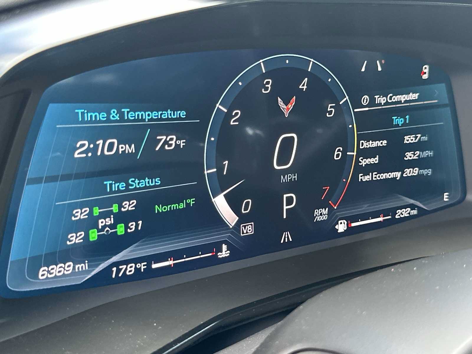 Certified 2025 Chevrolet Corvette Stingray Preferred Cpe w/ Z51 Performance Package RWD image 25