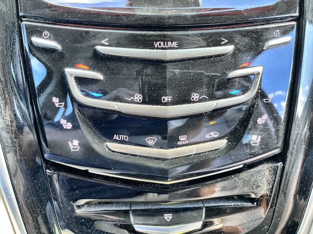 Used 2020 Cadillac Escalade ESV Luxury AWD/4WD image 18