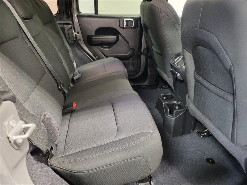 Used 2022 Jeep Wrangler Unlimited Sport AWD/4WD image 65