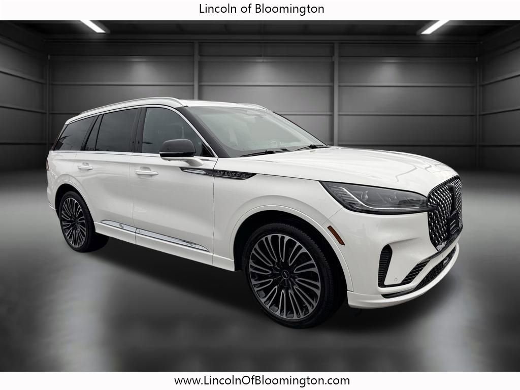 New 2025 Lincoln Aviator Black Label image 10