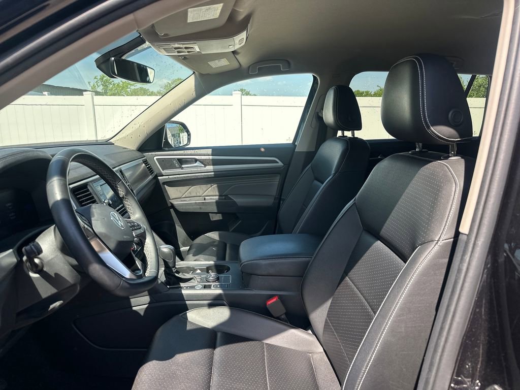 Used 2023 Volkswagen Atlas SE AWD/4WD image 12