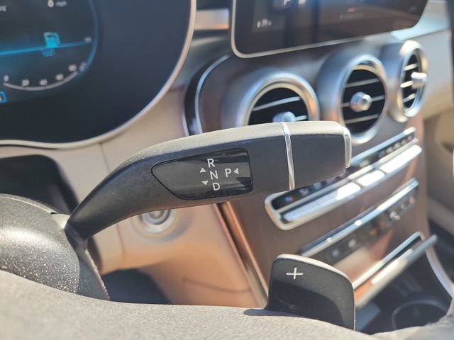 Used 2021 Mercedes-Benz GLC 300 4MATIC image 29