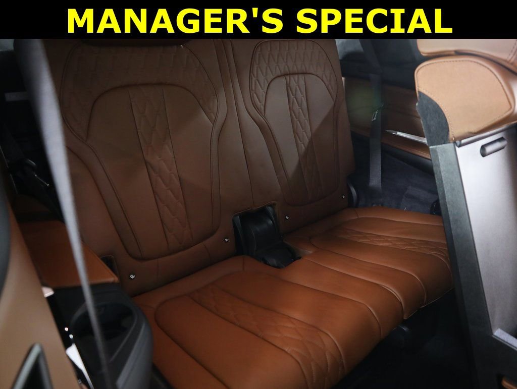 Used 2026 BMW X7 M60i AWD/4WD image 61