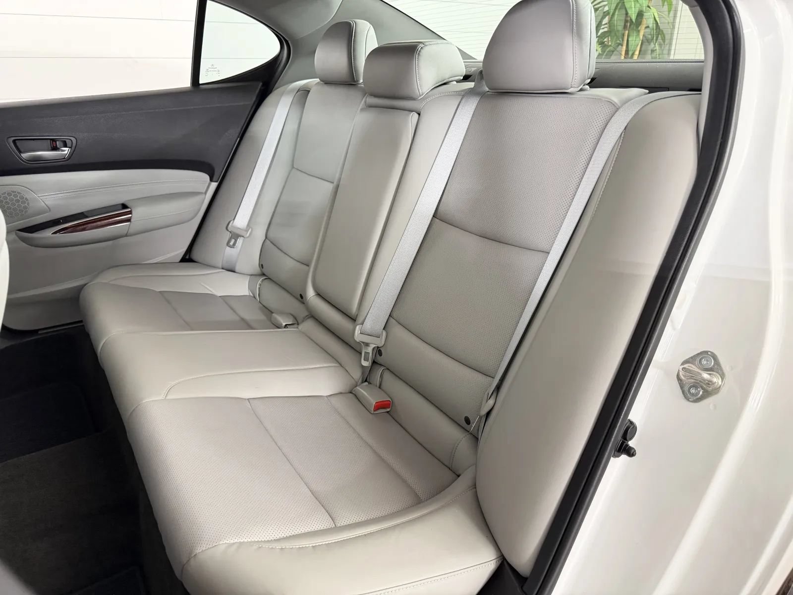 Used 2015 Acura TLX w/ Advance Package FWD image 30