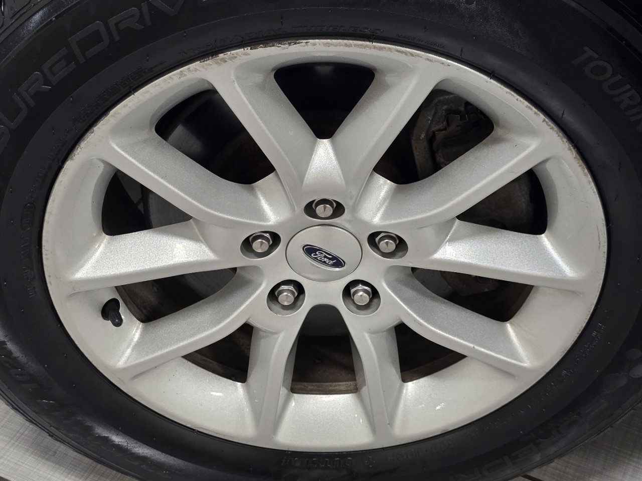 Used 2019 Ford Flex SE image 6