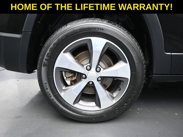Used 2020 Jeep Cherokee Limited AWD/4WD image 52