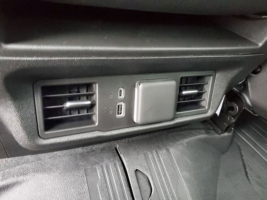 New 2026 GMC Sierra 1500 SLE w/ Preferred Package image 10