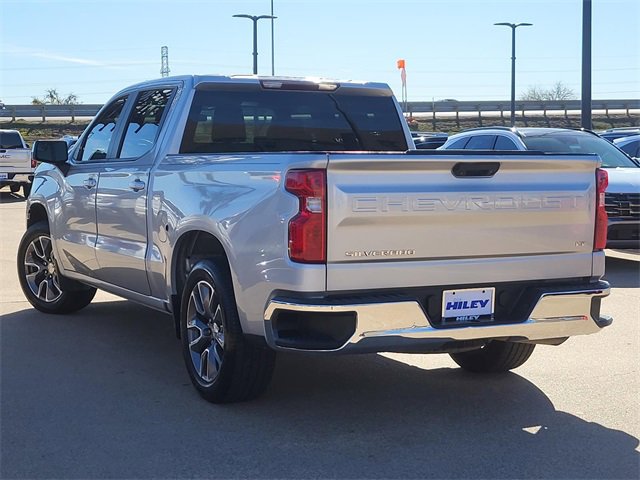 Used 2020 Chevrolet Silverado 1500 LT image 3