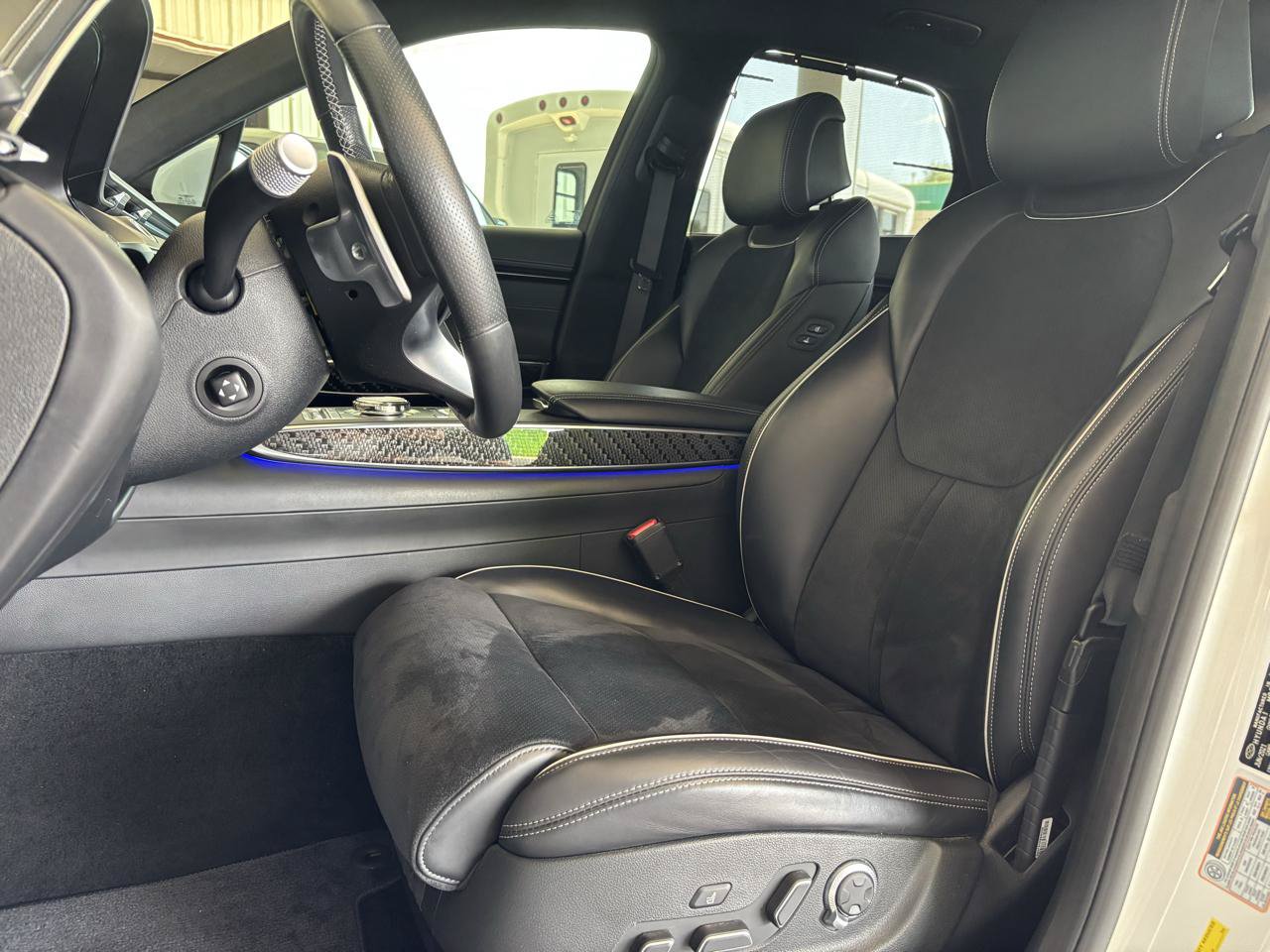 Used 2022 Genesis GV70 3.5T Sport w/ Sport Prestige Package AWD/4WD image 14