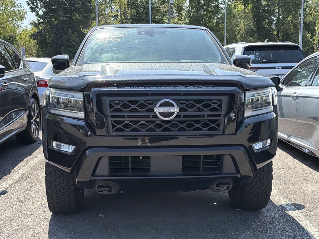 Used 2023 Nissan Frontier SV w/ Midnight Edition Package AWD/4WD image 2