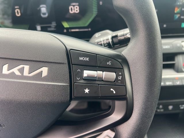 Certified 2025 Kia K4 FWD image 16