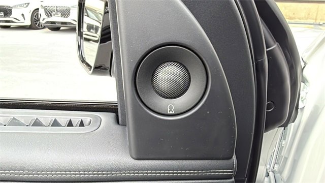 New 2025 Lincoln Navigator Reserve w/ Jet Appearance Package image 33