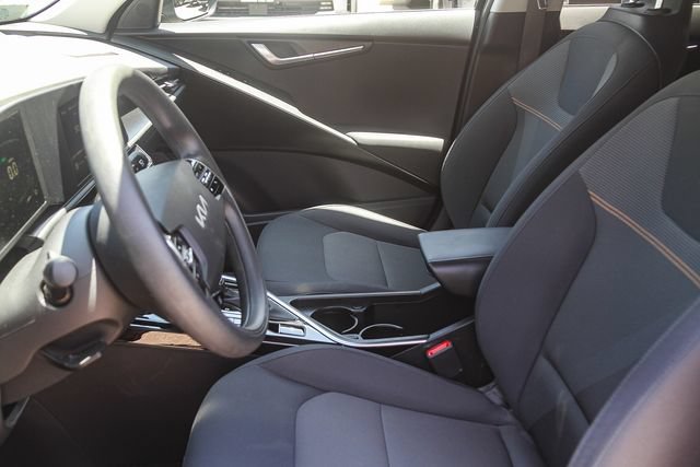 Certified 2023 Kia Niro LX FWD image 19