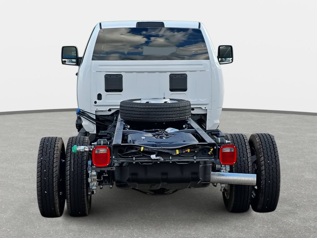 New 2026 RAM 5500 Tradesman AWD/4WD image 6