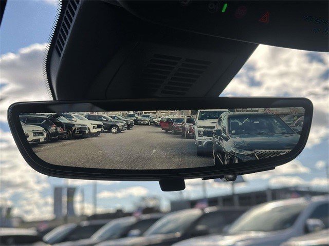 Certified 2025 Chevrolet Equinox LT w/ Convenience Package II image 19