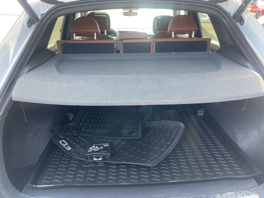 Used 2023 Audi Q3 2.0T Premium image 23