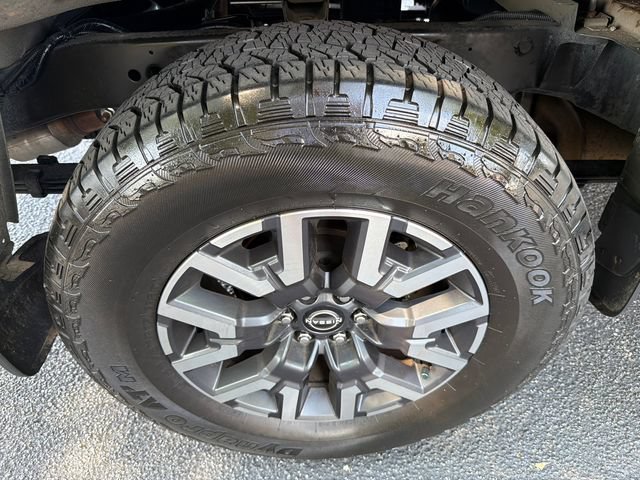 Used 2022 Nissan Frontier SV RWD image 17