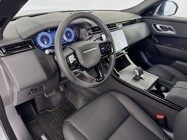 Used 2026 Land Rover Range Rover Velar Dynamic SE image 9