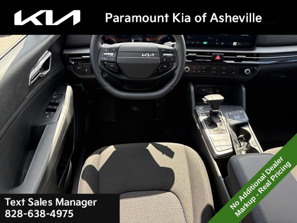 New 2026 Kia Sportage LX w/ LX Convenience Package AWD/4WD image 23