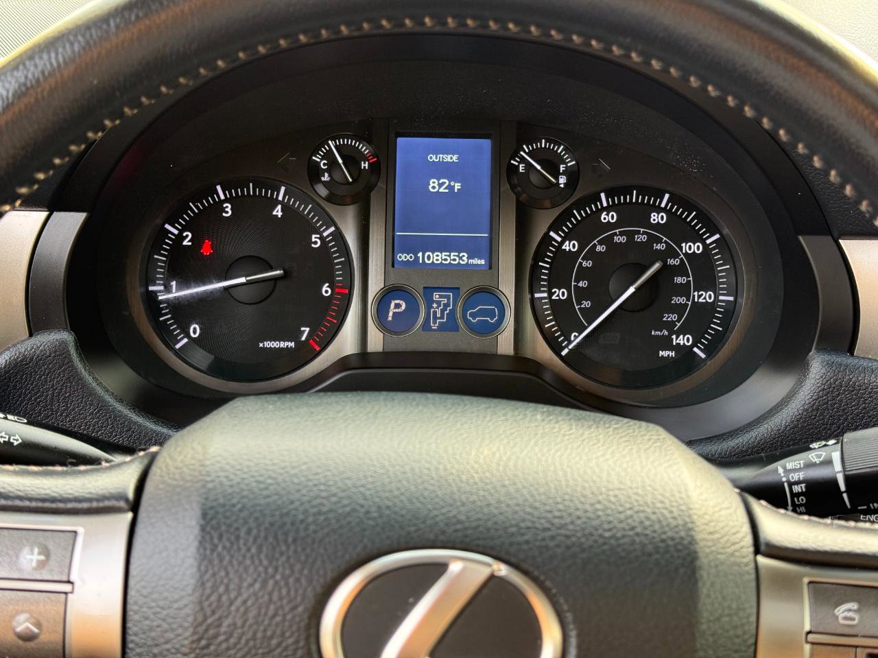 Used 2015 Lexus GX 460 w/ Comfort Package image 11
