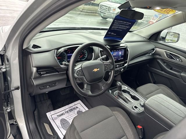 Used 2020 Chevrolet Traverse LT w/ LPO, Black Accent Package image 15