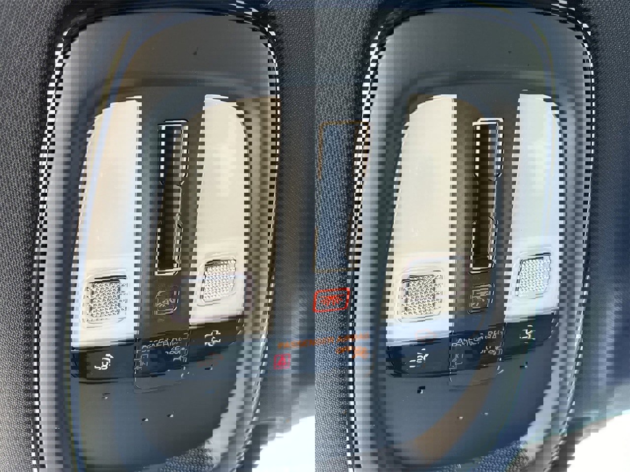 Used 2025 Volvo XC90 T8 Core image 20