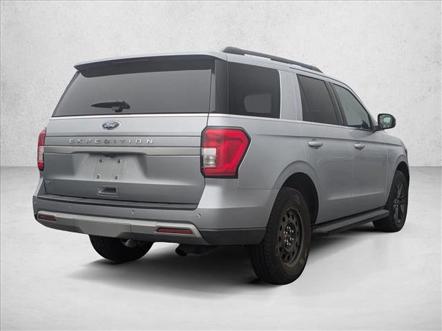 Used 2024 Ford Expedition XLT image 5