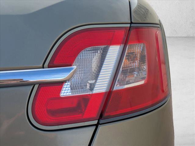 Used 2012 Ford Taurus Limited image 8