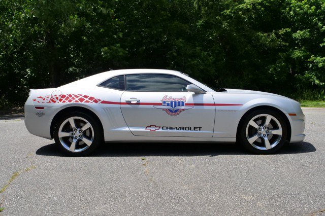 Used 2010 Chevrolet Camaro SS RWD image 40