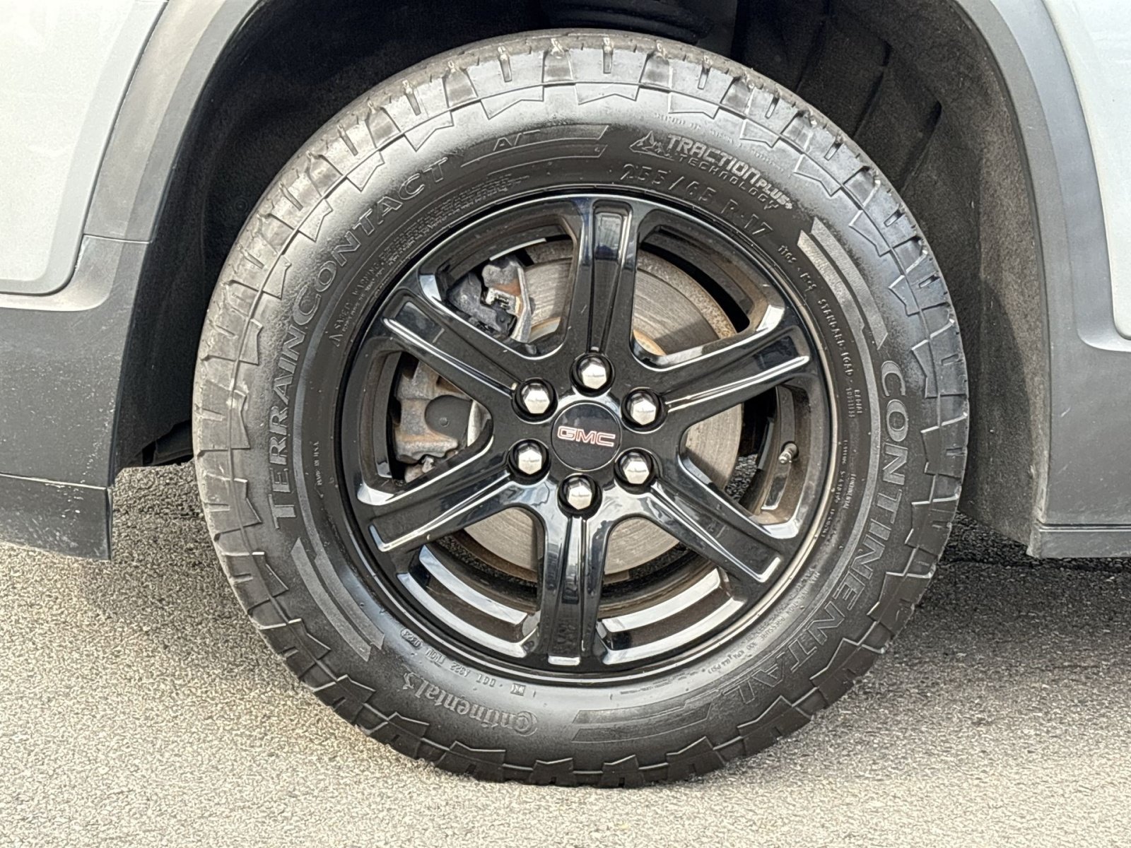Used 2023 GMC Acadia AT4 w/ Technology Package AWD/4WD image 8
