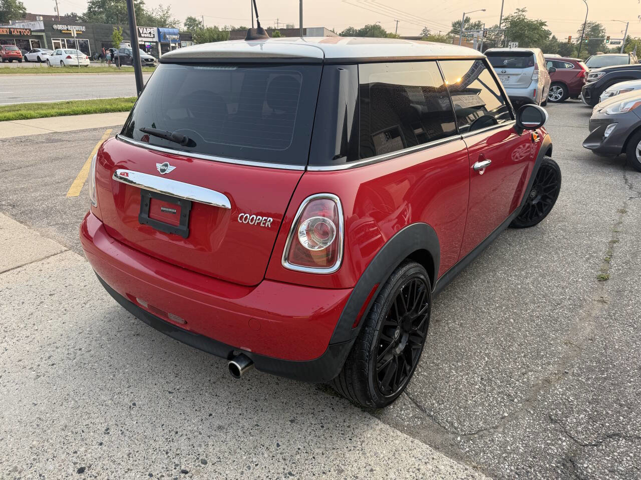 Used 2012 MINI Cooper Hardtop image 9