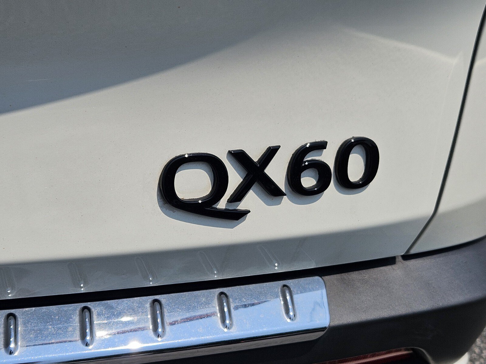 Used 2023 INFINITI QX60 Sensory w/ Vision Package AWD/4WD image 33