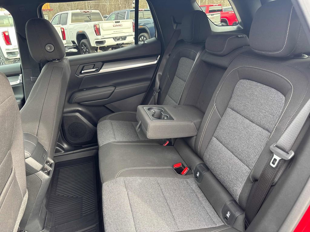 Used 2026 GMC Terrain Elevation image 25