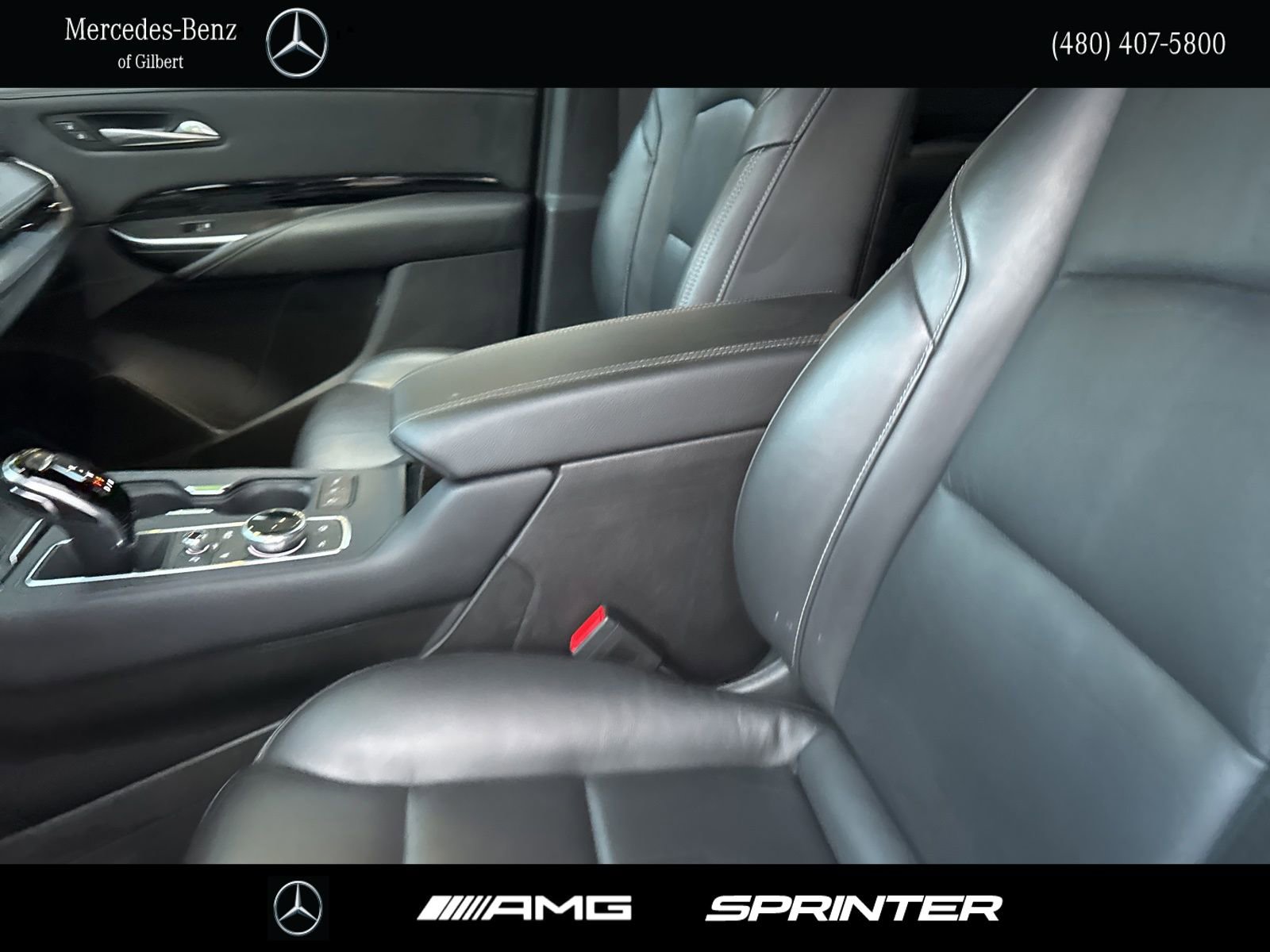 Used 2024 Cadillac XT4 Luxury w/ Cold Weather Package image 15