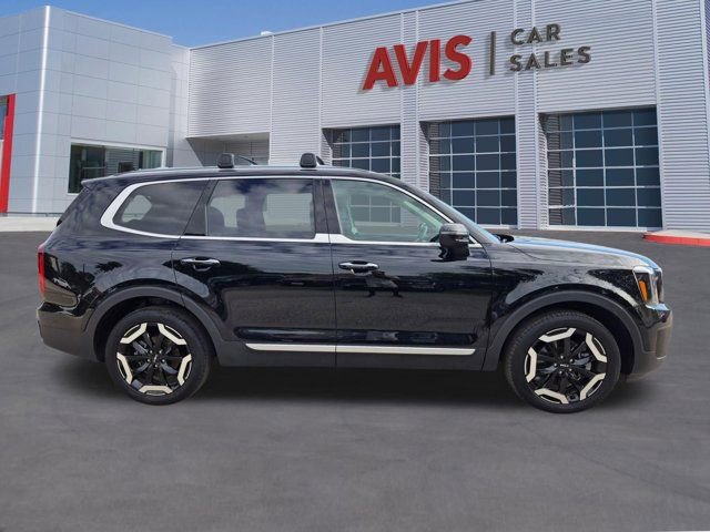 Used 2025 Kia Telluride S AWD/4WD image 5