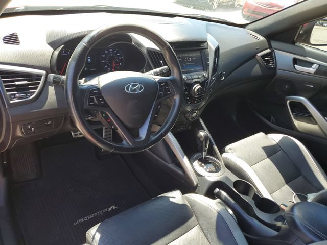 Used 2016 Hyundai Veloster Turbo FWD image 10