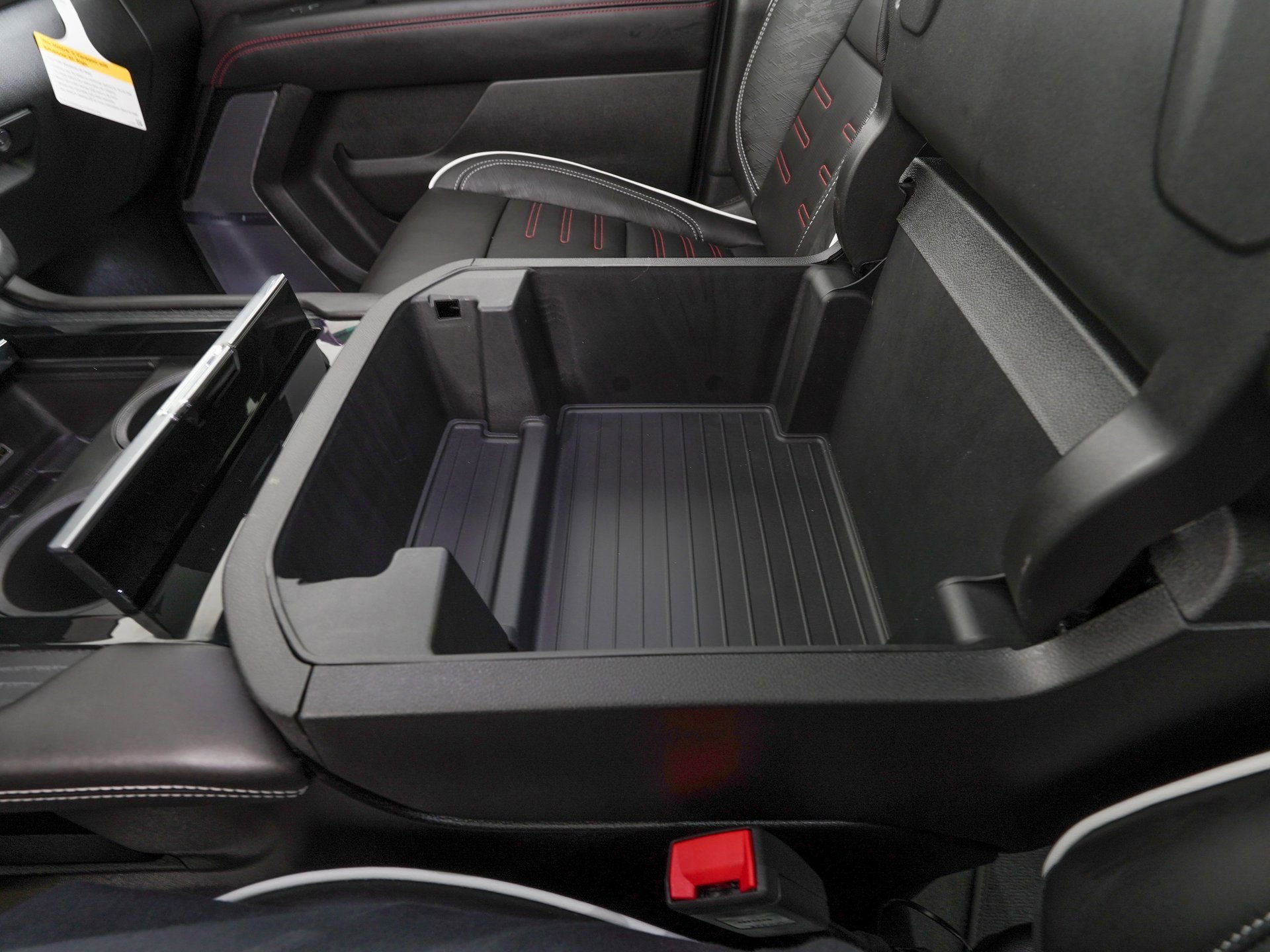 Used 2026 GMC Yukon XL AT4 Ultimate image 34