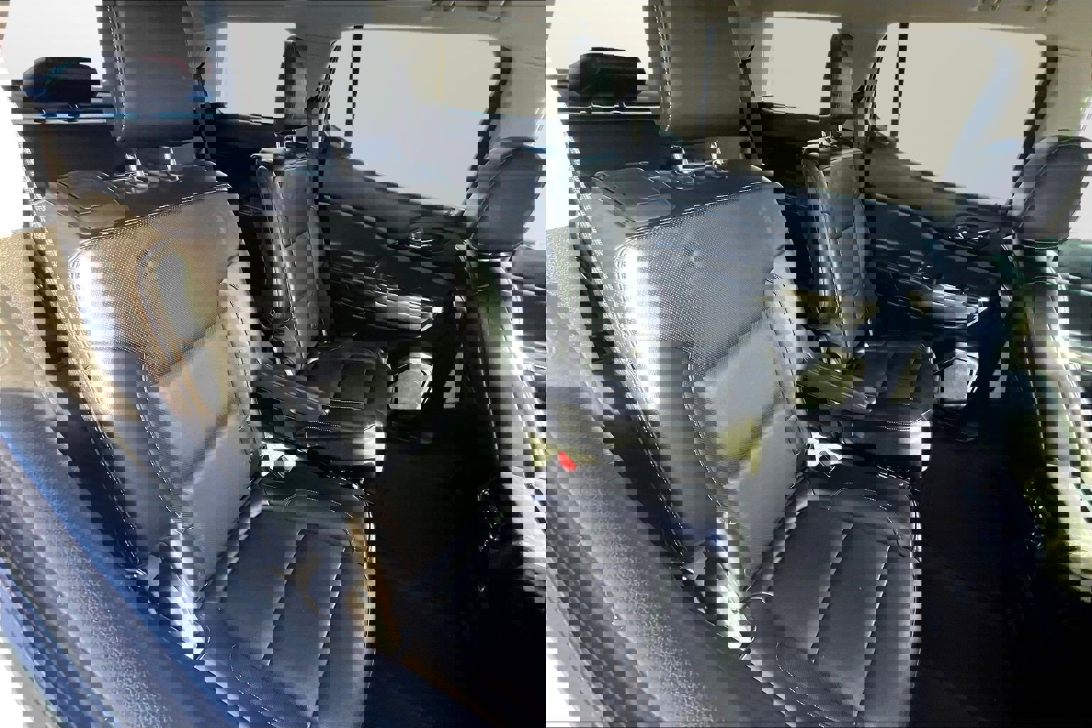 Used 2018 GMC Acadia SLT image 17