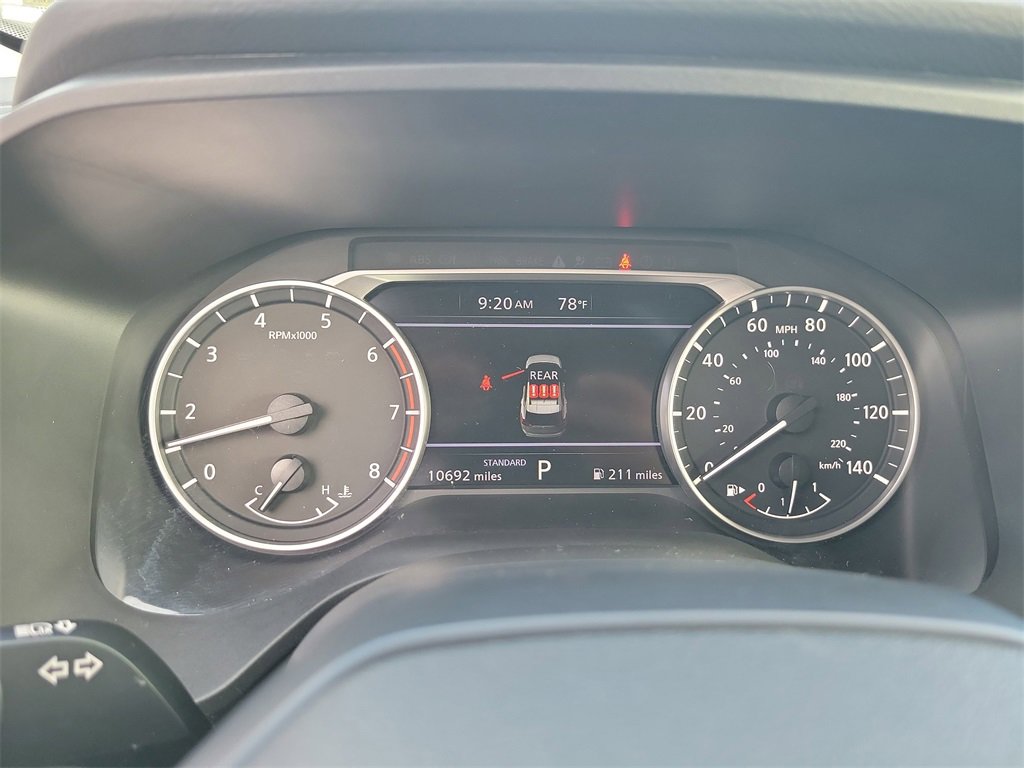 Certified 2025 Nissan Rogue SV image 17