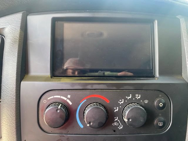 Used 2003 Dodge Ram 3500 Truck SLT AWD/4WD image 14