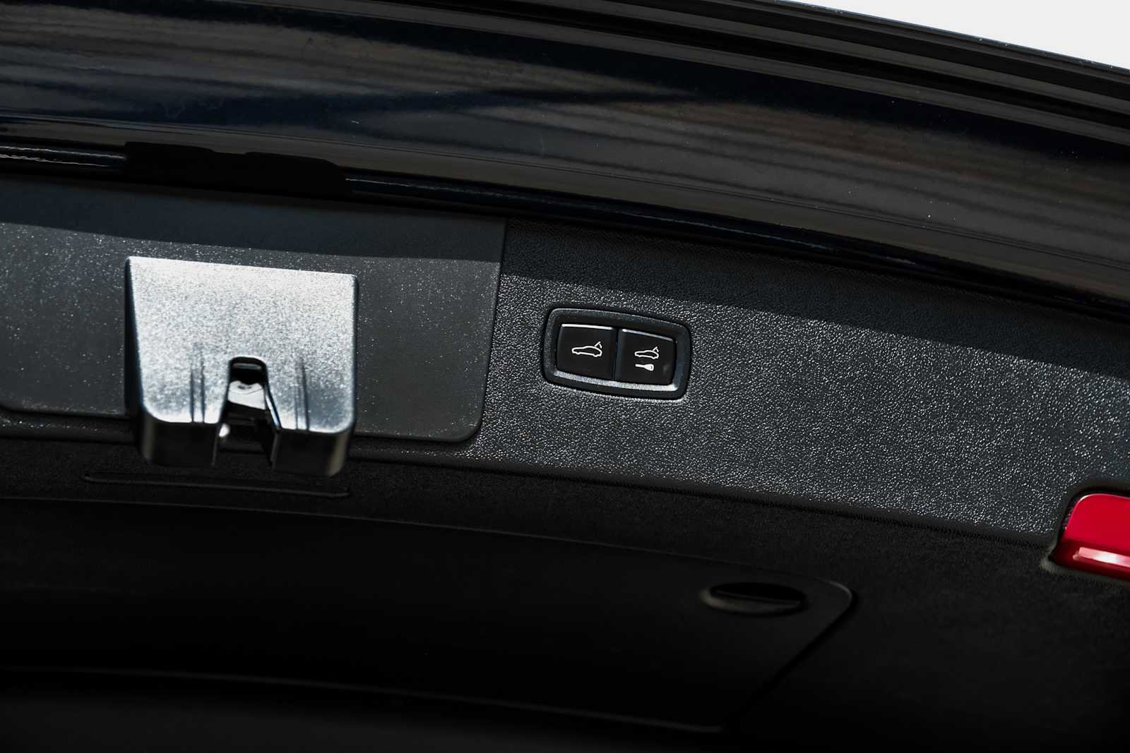 Used 2022 Porsche Cayenne image 59