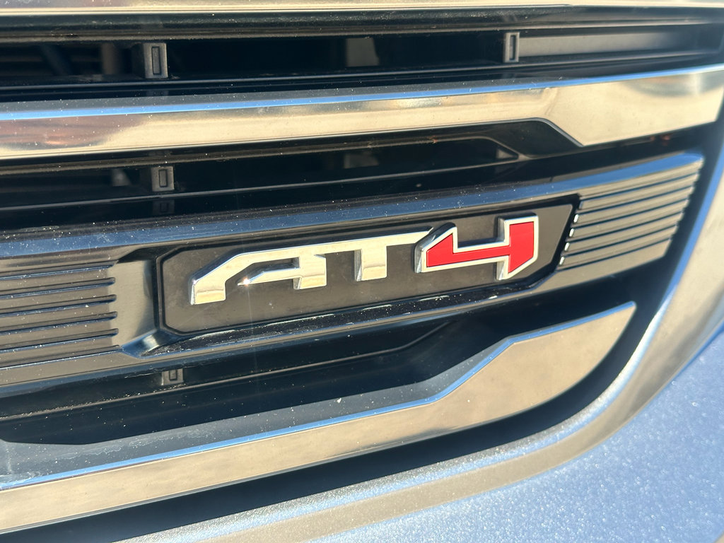 Used 2024 GMC Sierra 1500 AT4 w/ Technology Package image 6