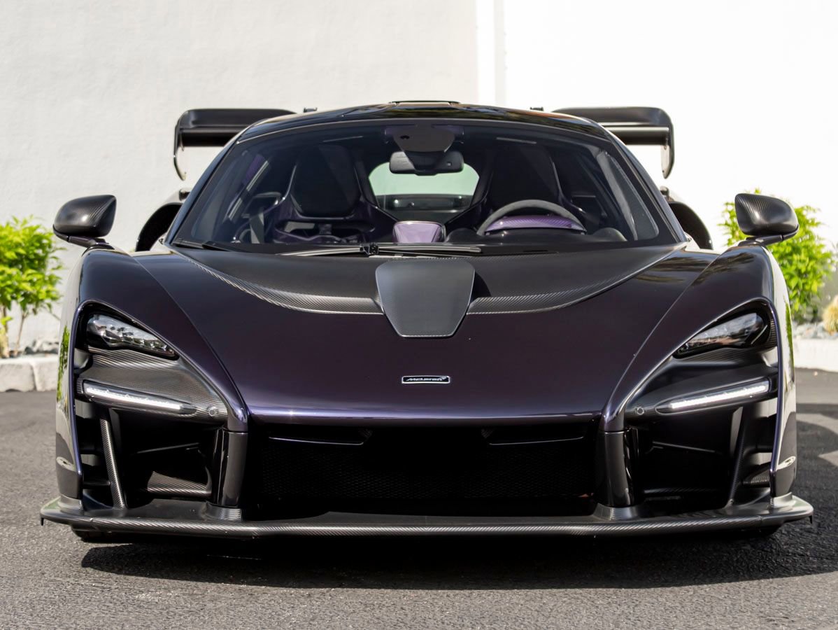 Used 2019 McLaren Senna RWD image 3