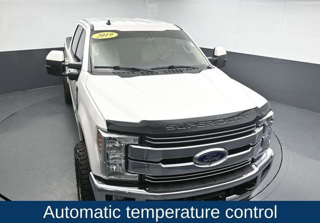 Used 2019 Ford F250 Lariat w/ Lariat Value Package AWD/4WD image 15