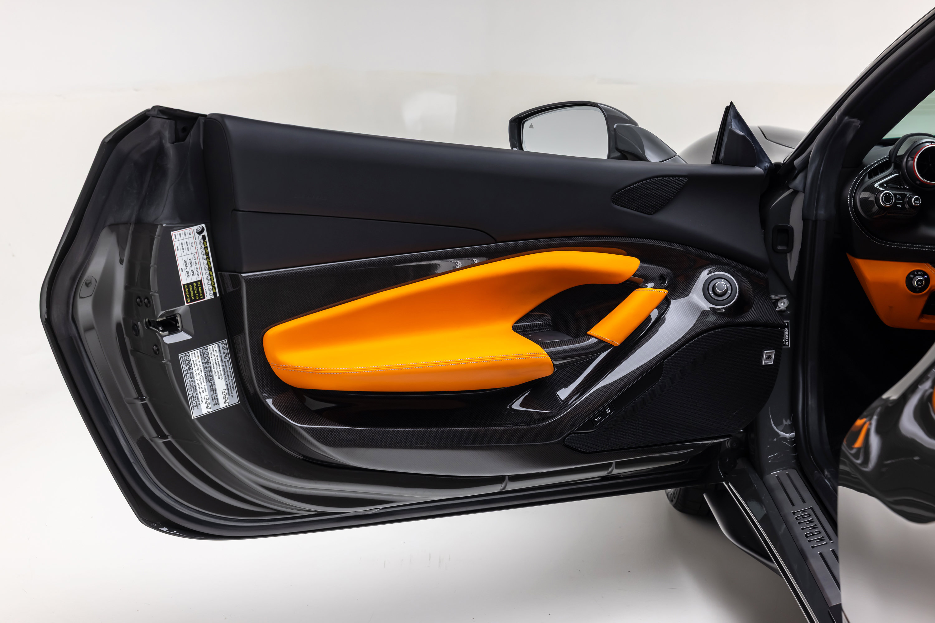 Certified 2022 Ferrari F8 Tributo RWD image 53