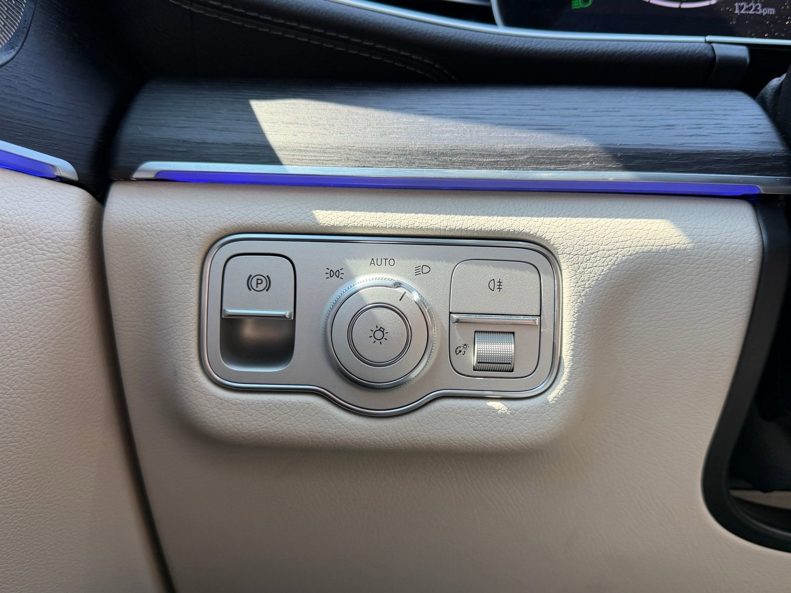 Used 2024 Mercedes-Benz GLS 450 4MATIC image 25