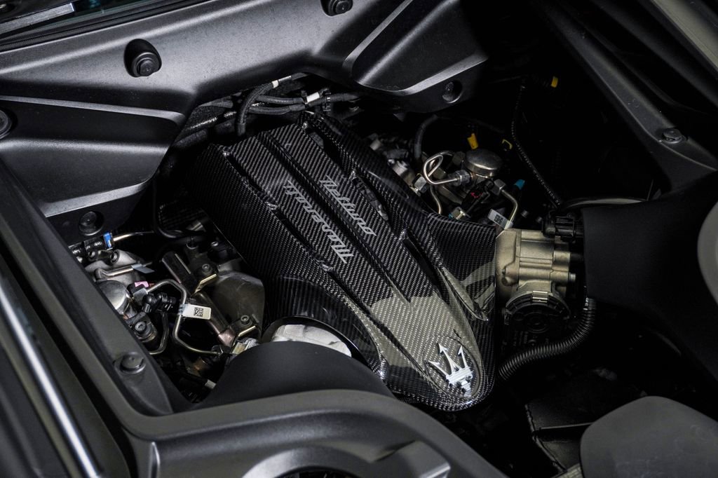 Certified 2023 Maserati MC20 Coupe RWD image 35
