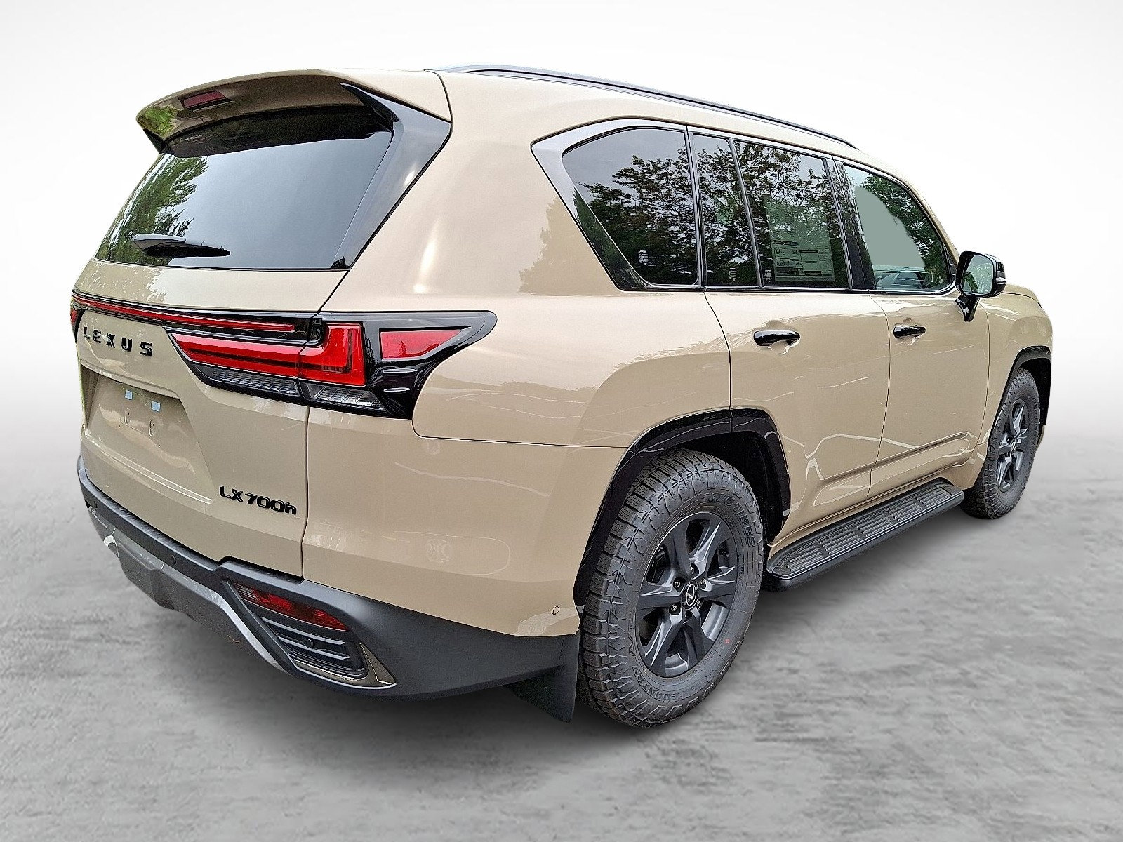 New 2025 Lexus LX 700h Overtrail image 4