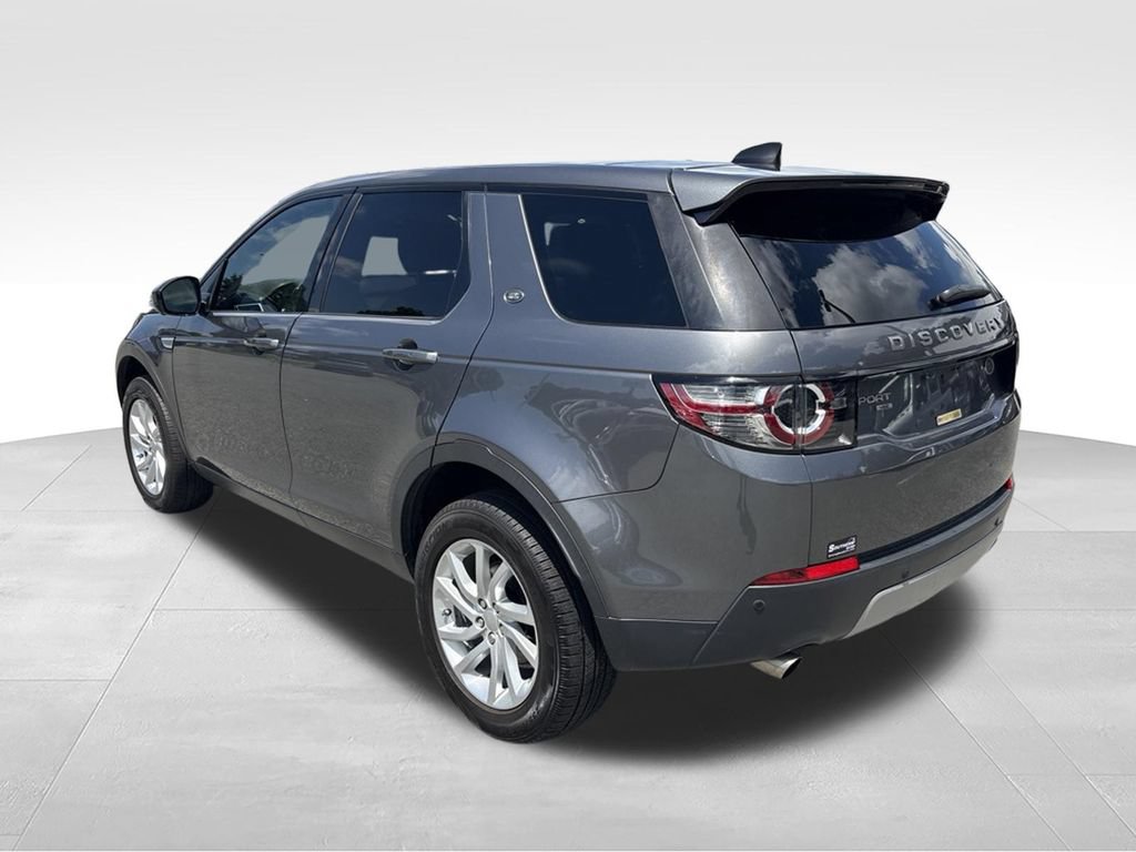 Used 2019 Land Rover Discovery Sport HSE AWD/4WD image 3
